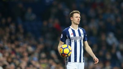 Arsenal fail with late bid for Jonny Evans