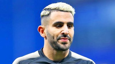 Leicester’s Riyad Mahrez goes missing after Manchester City transfer breaks down