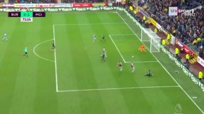 Raheem Sterling misses easiest chance of the season against Burnley