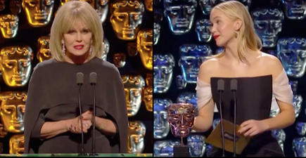 Jennifer Lawrence ‘dissed’ Joanna Lumley live on stage last night and people are p**sed off