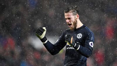 David De Gea ready to sign massive new Manchester United contract