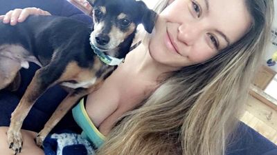 Heavily pregnant Miesha Tate fights off dog to protect her own