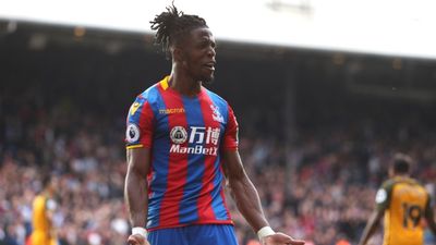 Manchester City want Wilfried Zaha, but he might be better off staying put