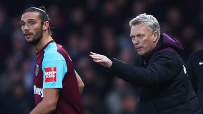 Andy Carroll and David Moyes involved in heated training ground exchange