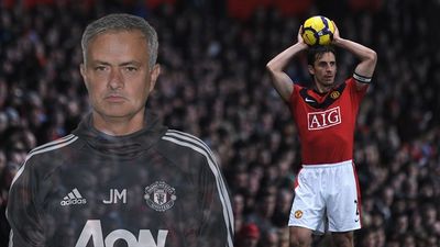 Gary Neville already knows who he wants to succeed Jose Mourinho at Man United