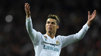 Brazilian Ronaldo is full of praise for Cristiano’s goal-scoring ability