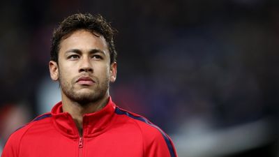 Manchester United ready to pay world record fee for Neymar