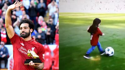 WATCH: Mo Salah upstaged by daughter during golden boot presentation