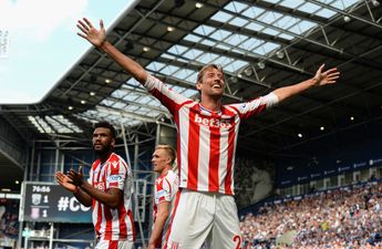 Italian giants interested in signing Peter Crouch