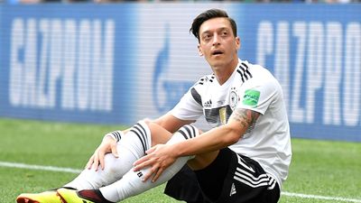 It’s obvious what Germany need to do with Mesut Ozil after poor performance against Mexico