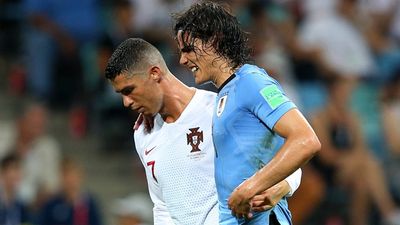 Admirable scenes as Cristiano Ronaldo helps Edinson Cavani off the pitch