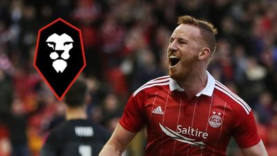 Striker Adam Rooney drops down from Scottish Premiership to English fifth tier with Salford City