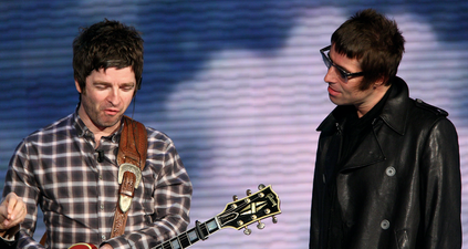 Liam Gallagher is trying to end his feud with Noel and asking him to reunite Oasis