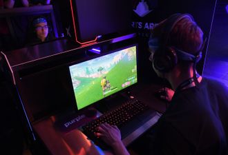 Parents are paying for their kids to have Fortnite tutors