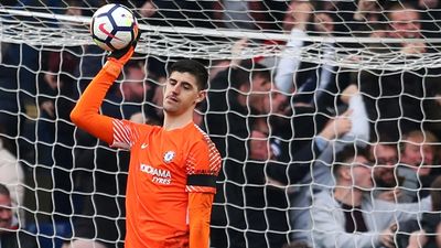 Thibaut Courtois quickly deletes message to Chelsea fans after Real Madrid move is confirmed