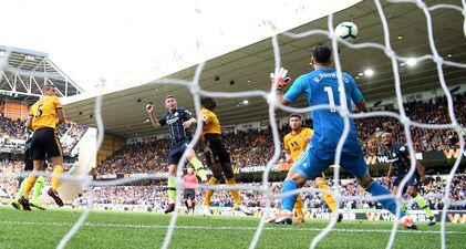 Rui Patricio pulls off stunning save with ‘wrong hand’