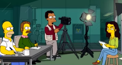 Homer Simpson destroys the DC movies in clip from the new series