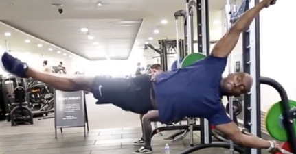 Athlete born with one leg shares his crazy pull-up prowess