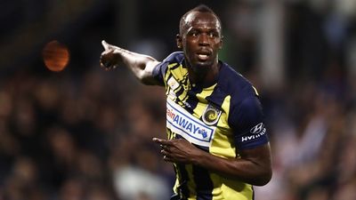 Usain Bolt offered two-year deal by Champions League-chasing club