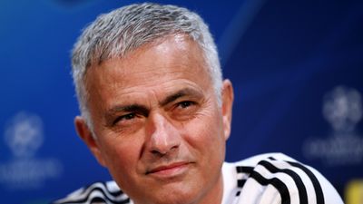 José Mourinho to launch investigation into how team was leaked before Chelsea clash