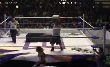 Mexican wrestler nearly kills opponent with concrete slab