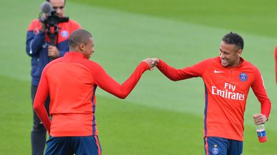 Thomas Tuchel refuses to rule out Neymar and Kylian Mbappé from Liverpool game