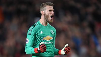 Paris Saint-Germain poised to sign David De Gea on a free transfer in the summer