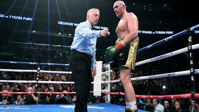 Referee Jack Reiss explains why he allowed Tyson Fury to keep fighting in 12th round