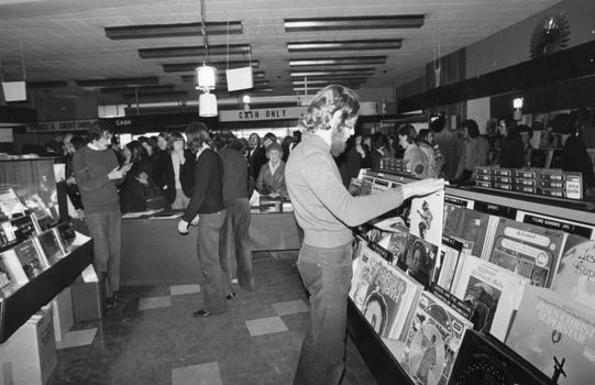 20th December 1973: The interior of the HMV music shop, Oxford Street, London. The shop is suffering from a lack of electricity. (Photo by Angela Deane-Drummond/Evening Standard/Getty Images)