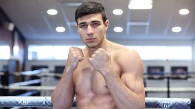 Tommy Fury had to choose between modelling and fighting