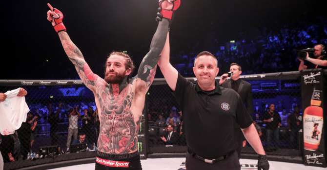 Aaron Chalmers Bellator