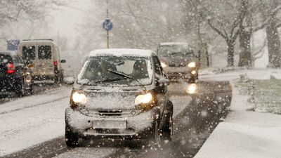 UK braced for eight inches of snow as temperatures are set to fall to -10 degrees