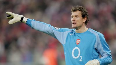 Jens Lehmann signs open letter from German leaders urging the UK to ditch Brexit