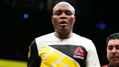 Anderson Silva has spoken to Dana White about Conor McGregor super-fight