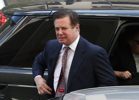 WASHINGTON, DC - JUNE 15: Former Trump campaign manager Paul Manafort arrives at the E. Barrett Prettyman U.S. Courthouse for a hearing on June 15, 2018 in Washington, DC. Today a federal judge could rule on whether to revoke Manafort's bail due to alleged witness tampering. Manafort was indicted last year by a federal grand jury and has pleaded not guilty to all charges against him including, conspiracy against the United States, conspiracy to launder money, and being an unregistered agent of a foreign principal. (Photo by Mark Wilson/Getty Images)