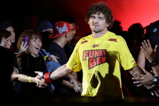 SINGAPORE - MAY 30: Ben Askren of United States of America enters the ring during his fight against Bakhtiyar Abbasov of Azerbaijan during OneFC Honor & Glory at Singapore Indoor Stadium on May 30, 2014 in Singapore. (Photo by Suhaimi Abdullah/Getty Images)