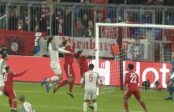 Virgil van Dijk and Sadio Mane goals see Liverpool beat Bayern Munich