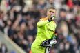 Jordan Pickford deletes Xbox controller tweet after replies from Everton fans