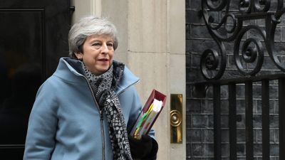 Theresa May will resign after her Brexit deal is delivered