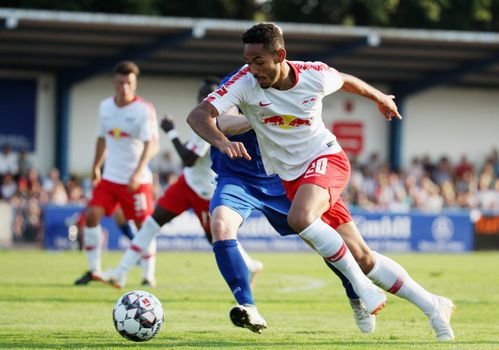 Matheus Cunha playing for RB Leipzig