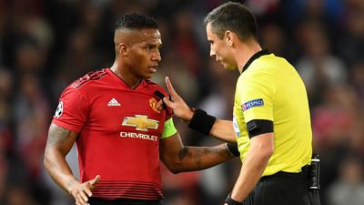 Antonio Valencia appears to confirm his next club on Twitter