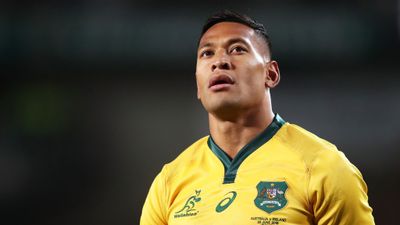 Israel Folau not answering his phone but will be told his contract is terminated when he does