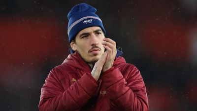 Hector Bellerin calls on men to join fight against anti-abortion laws