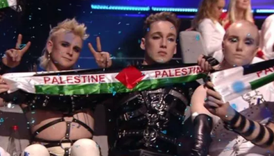 Iceland’s Eurovision act booed for holding up Palestinian flag as points announced in Israel