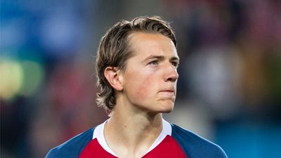 Thank you Sander Berge for allowing Manchester United fans to dream again