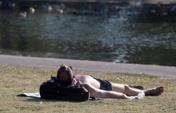 UK heatwave to continue throughout most of next week