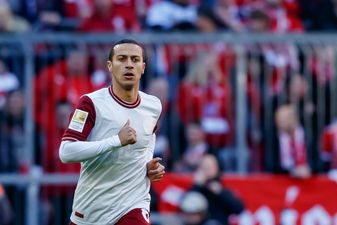 Liverpool agree four-year contract with Bayern Munich midfielder Thiago Alcantara