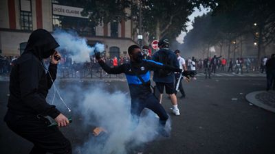 PSG fans clash with riot police following Champions League final defeat