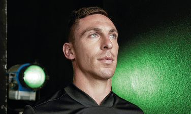 Celtic’s stunning new kit ditches club badge for clean fresh look