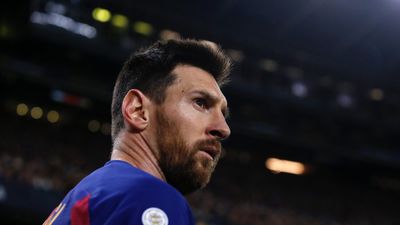 Lionel Messi and father release statement denying existence of €700m release clause